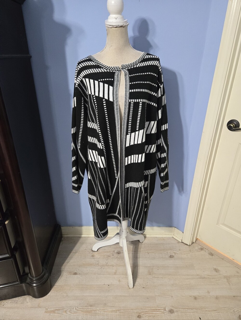 Antthony Original Size 2x Womens Sweater